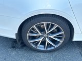 Used 2018 Volvo S90 T6 Momentum w/ Convenience Package image 4