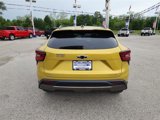Used 2024 Chevrolet Trax ACTIV w/ Sunroof Package image 3