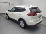 Used 2018 Nissan Rogue SV image 3