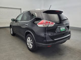 Used 2016 Nissan Rogue SV image 5