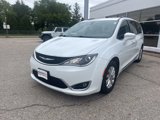 Used 2017 Chrysler Pacifica Touring-L image 3