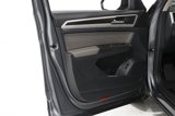 Used 2023 Volkswagen Atlas SE image 4