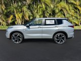 New 2025 Mitsubishi Outlander SE image 2