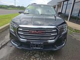 Used 2022 GMC Terrain SLT w/ Infotainment Package II image 2