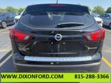 Used 2018 Nissan Rogue Sport SV image 3