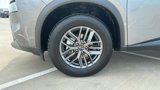 Used 2023 Nissan Rogue S image 6