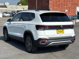 New 2025 Volkswagen Taos SE image 3