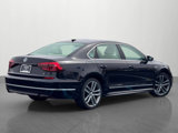 Used 2017 Volkswagen Passat 1.8T R-Line image 2