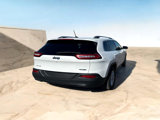 Used 2018 Jeep Cherokee Latitude w/ Safety Group image 5