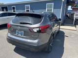 Used 2017 Nissan Rogue Sport SL w/ SL Premium Package image 4