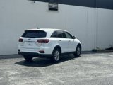 Used 2019 Kia Sorento LX image 5