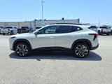 New 2025 Chevrolet Trax RS image 3