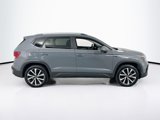 Used 2022 Volkswagen Taos SE image 4