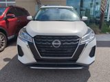 Used 2023 Nissan Kicks SV image 2