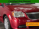 Used 2016 Chrysler Town & Country Touring w/ Driver Convenience Group image 2