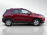 Certified 2022 Chevrolet Trax LT w/ LT Convenience Package image 4