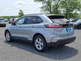 Certified 2022 Ford Edge SE image 4