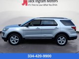 Used 2018 Ford Explorer XLT image 2