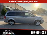 Used 2016 Dodge Grand Caravan SXT image 4