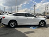 Used 2018 Chevrolet Malibu LS image 4
