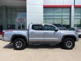 Certified 2018 Toyota Tacoma TRD Off-Road image 2