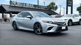 Used 2018 Toyota Camry SE image 2