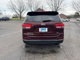 Used 2017 Kia Sorento LX image 4