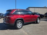 New 2025 Jeep Grand Cherokee Laredo w/ Luxury Tech Group I image 4