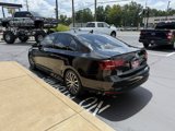 Used 2016 Volkswagen Jetta Sport image 4