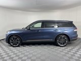 Used 2020 Lincoln Aviator Reserve w/ Equipment Group 202A image 4