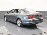 Used 2015 Volkswagen Jetta SE image 4