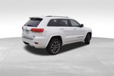 Used 2017 Jeep Grand Cherokee Overland image 4
