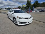 Used 2012 Toyota Camry L image 3