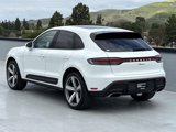Used 2025 Porsche Macan image 3