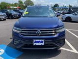 Certified 2022 Volkswagen Tiguan SE image 2