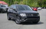 Used 2019 Volkswagen Tiguan SE w/ Panoramic Sunroof Package image 6