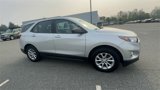 Used 2020 Chevrolet Equinox LS image 2