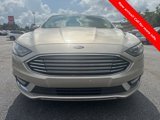 Used 2017 Ford Fusion SE w/ Equipment Group 201A image 2