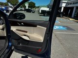 Used 2017 Kia Sorento LX w/ LX Convenience Package image 6