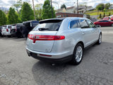 Used 2016 Lincoln MKT AWD w/ Equipment Group 201A image 5
