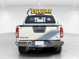 Used 2016 Nissan Frontier SV image 4
