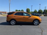 Used 2019 Chevrolet Equinox Premier image 2