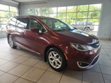 Used 2018 Chrysler Pacifica Touring-L Plus w/ Tire & Wheel Group image 3
