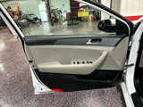 Used 2016 Hyundai Sonata SE image 3