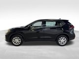 Used 2019 Nissan Rogue S image 2