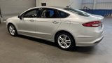 Used 2018 Ford Fusion SE image 5