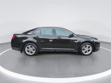 Used 2013 Ford Taurus SEL image 2