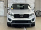 Used 2018 Kia Sorento LX image 3