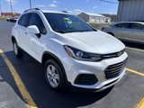 Used 2022 Chevrolet Trax LT w/ LT Convenience Package image 2