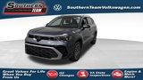 New 2025 Volkswagen Taos SE image 1